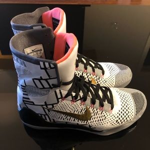kobe 9 elite gold fundamentals